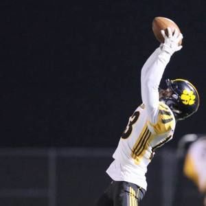 Meet your Posher, Derrick